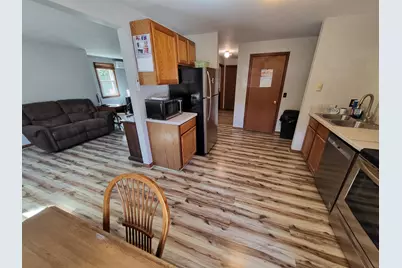 457 Charlton St, Southbridge, MA 01550 - Photo 8