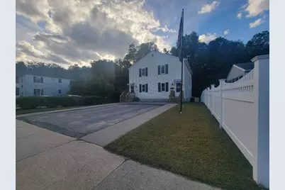 457 Charlton St, Southbridge, MA 01550 - Photo 2