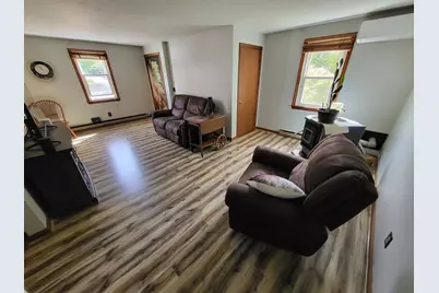 457 Charlton St, Southbridge, MA 01550 - Photo 12