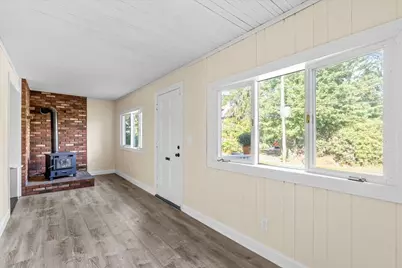 18 Fales Road, Dedham, MA 02026 - Photo 4