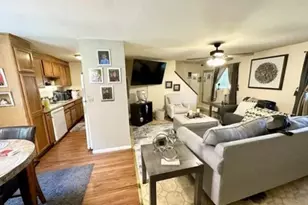 205 Bishop Dr, Framingham, MA 01702 - Photo 2