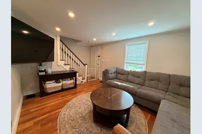 26-28 Hamilton Rd #26, Wakefield, MA 01880 - Photo 6