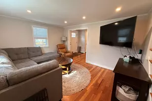 26-28 Hamilton Rd, Wakefield, MA 01880 - Photo 8