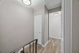 202 Windsor Dr, Framingham, MA 01701 - Photo 16
