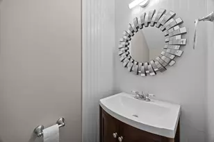 202 Windsor Dr, Framingham, MA 01701 - Photo 14