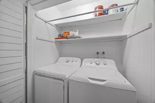 202 Windsor Dr, Framingham, MA 01701 - Photo 26