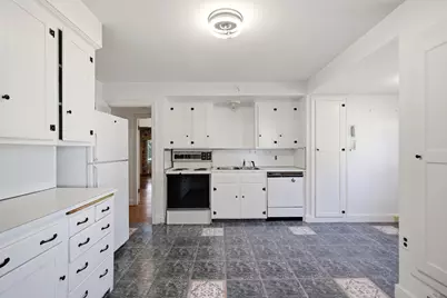 35 Forest Street, Stoneham, MA 02180 - Photo 12