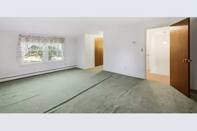 35 Forest Street, Stoneham, MA 02180 - Photo 34
