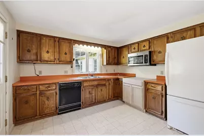 35 Forest Street, Stoneham, MA 02180 - Photo 32