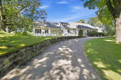 35 Forest Street, Stoneham, MA 02180 - Photo 2
