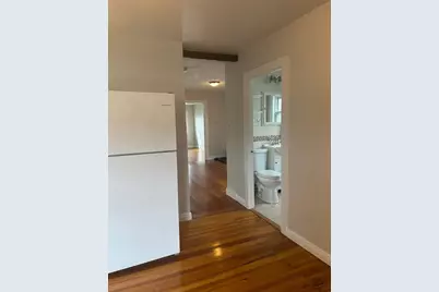 23 Roundy St #2, Beverly, MA 01915 - Photo 2