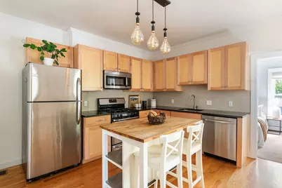 156 Adams St #2, Waltham, MA 02453 - Photo 6