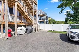 81 Homes Ave, Boston, MA 02122 - Photo 34