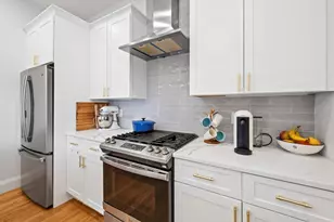 81 Homes Ave, Boston, MA 02122 - Photo 8