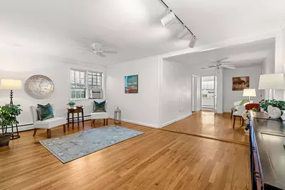 26 Summer St #5, Marblehead, MA 01945 - Photo 4