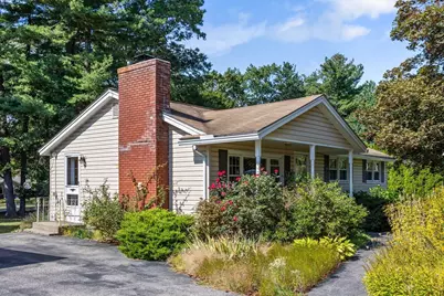 23 Pearson St, Chelmsford, MA 01824 - Photo 2
