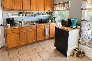 64-66 N Main St, Webster, MA 01570 - Photo 10