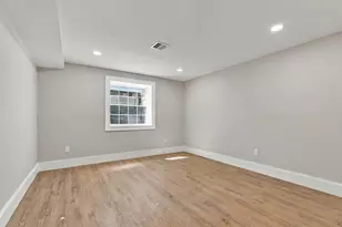 91 High, Upton, MA 01568 - Photo 34