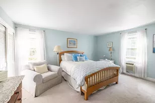 72 E Water St, North Andover, MA 01845 - Photo 16