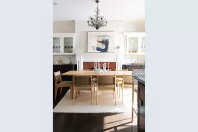 362 Tappan St, Brookline, MA 02445 - Photo 8