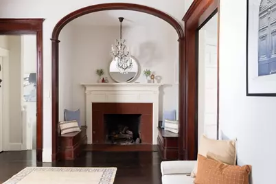 362 Tappan St, Brookline, MA 02445 - Photo 12