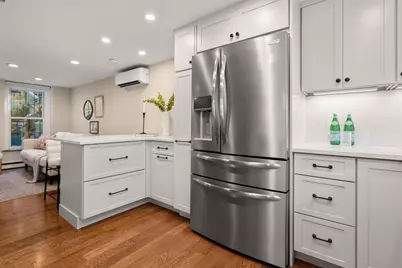43 Rutland Square #1, Boston, MA 02118 - Photo 2