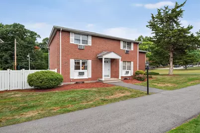 156 Kingston St #156, North Andover, MA 01845 - Photo 2