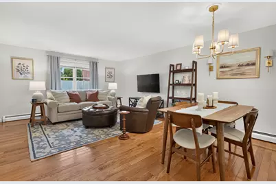 156 Kingston St #156, North Andover, MA 01845 - Photo 4
