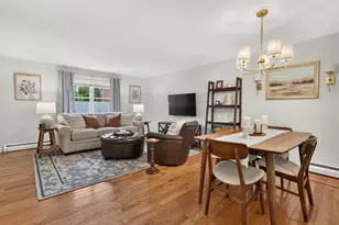 156 Kingston St, North Andover, MA 01845 - Photo 4