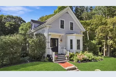 137 Fort Hill St, Hingham, MA 02043 - Photo 1