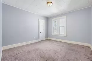 34 Parkwood St, Springfield, MA 01108 - Photo 24