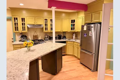 1795 Beacon Street #1A, Brookline, MA 02445 - Photo 2