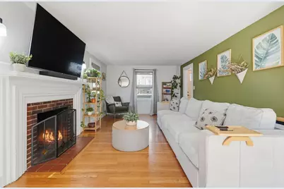 300 Parkland Ave, Lynn, MA 01905 - Photo 4