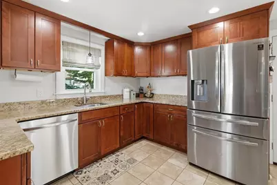 300 Parkland Ave, Lynn, MA 01905 - Photo 10