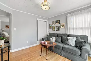 25 Bellevue St, New Bedford, MA 02744 - Photo 12