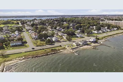 25 Bellevue St, New Bedford, MA 02744 - Photo 34