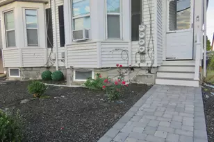 36 Harvard St, Waltham, MA 02453 - Photo 2