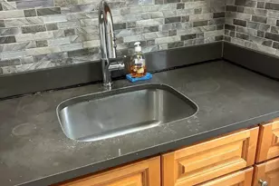 120 Capen, Boston, MA 02124 - Photo 6
