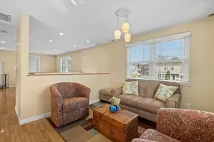 411 Newport Rd, Hull, MA 02045 - Photo 10