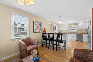 411 Newport Rd, Hull, MA 02045 - Photo 6