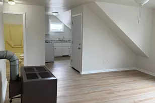 105 George St, Fall River, MA 02720 - Photo 2