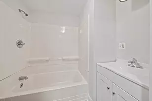 113 New Haven St, Boston, MA 02132 - Photo 26