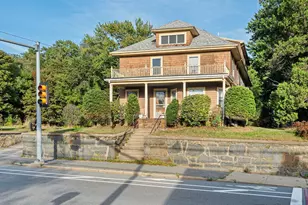 305 S Franklin St, Holbrook, MA 02343 - Photo 1