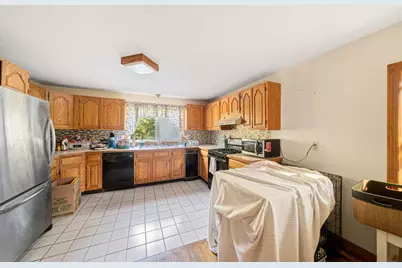 305 South Franklin St, Holbrook, MA 02343 - Photo 20