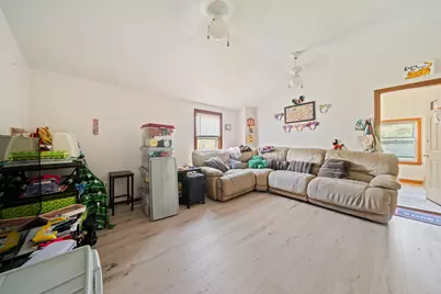 305 South Franklin St, Holbrook, MA 02343 - Photo 26