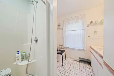 305 South Franklin St, Holbrook, MA 02343 - Photo 10