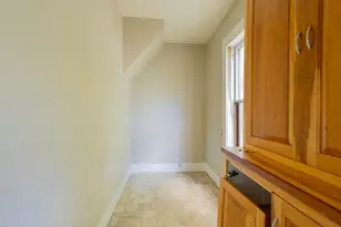 83 W Myrtle St, Orange, MA 01364 - Photo 10