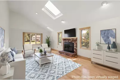 109 Hampton Rd, Sharon, MA 02067 - Photo 2
