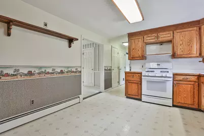 45 Arakelian Drive, Billerica, MA 01821 - Photo 18