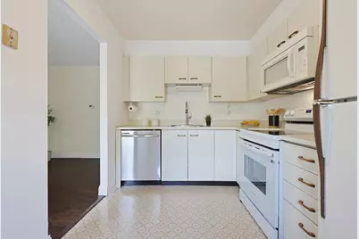 4 Summit Dr #001, Reading, MA 01867 - Photo 20